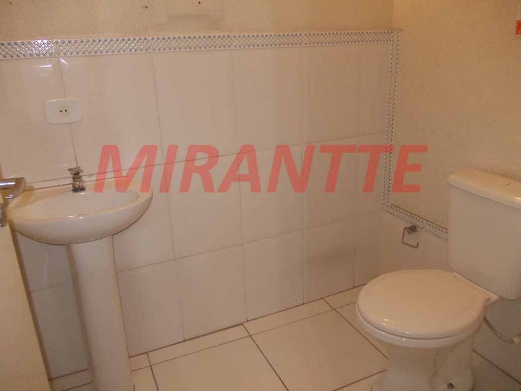 Sobrado de 140m² com 3 quartos em Santana