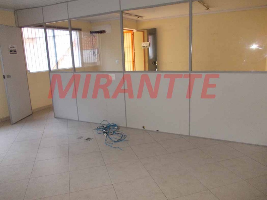 Sobrado de 140m² com 3 quartos em Santana
