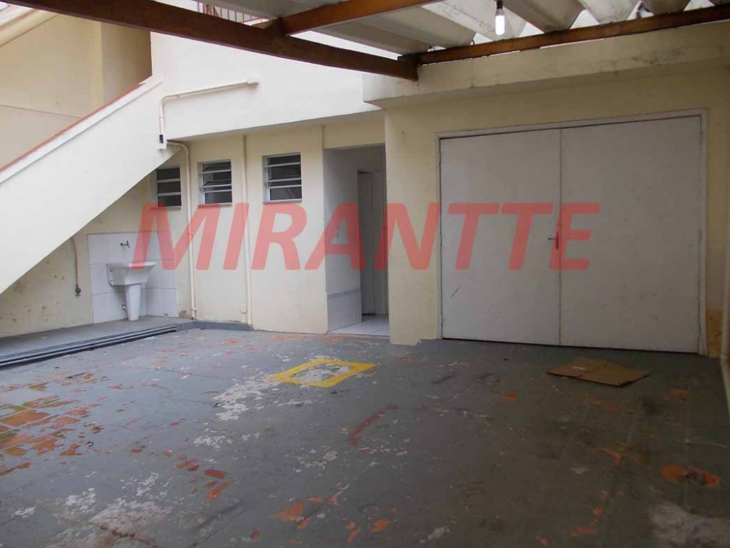 Sobrado de 140m² com 3 quartos em Santana