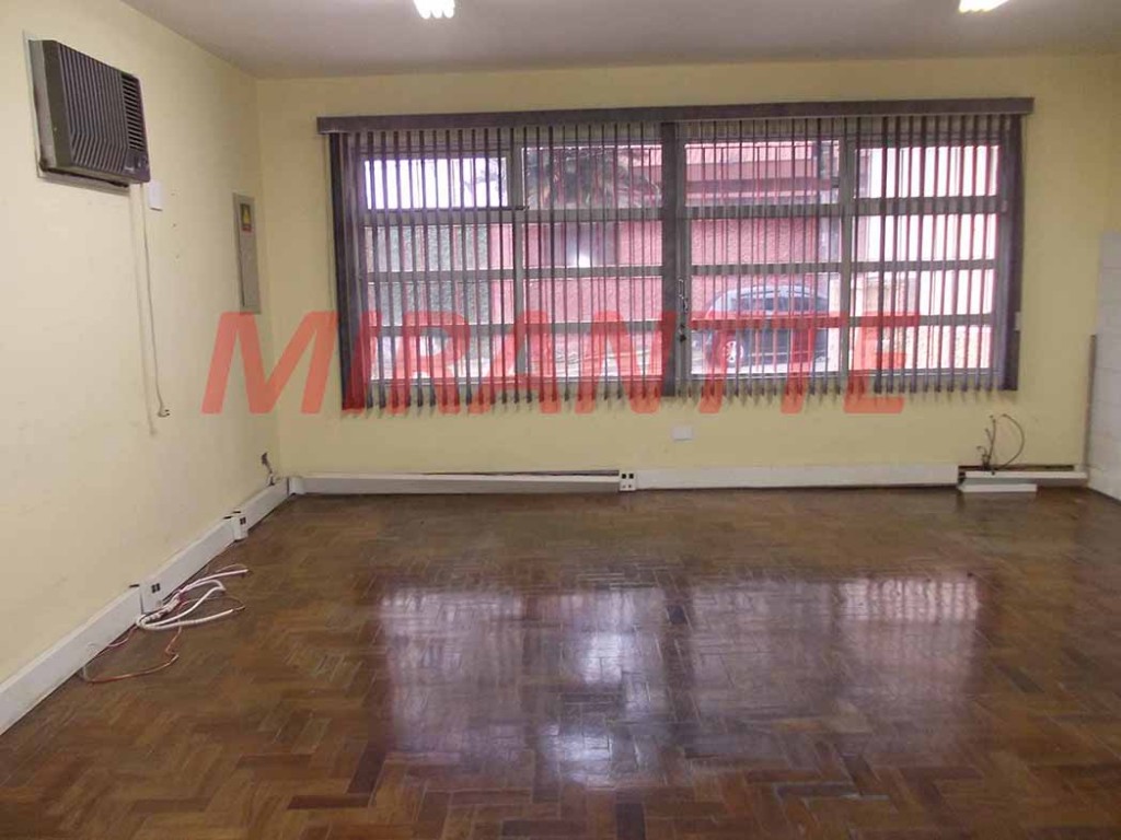 Sobrado de 140m² com 3 quartos em Santana