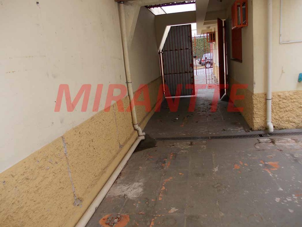 Sobrado de 140m² com 3 quartos em Santana