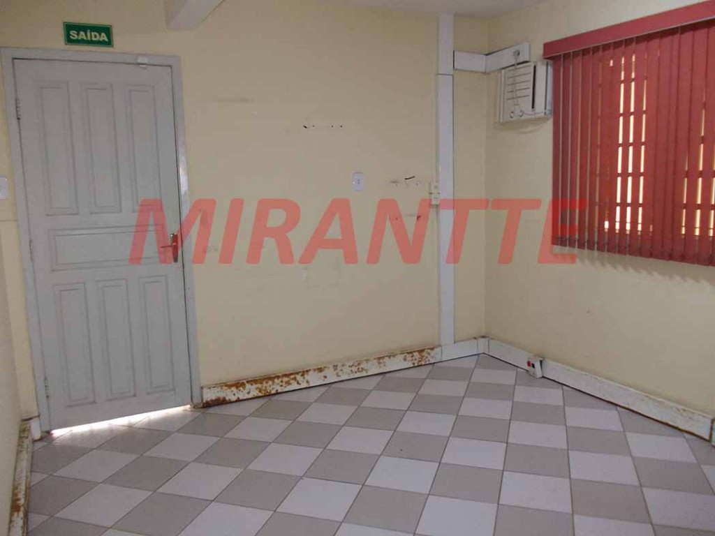 Sobrado de 140m² com 3 quartos em Santana