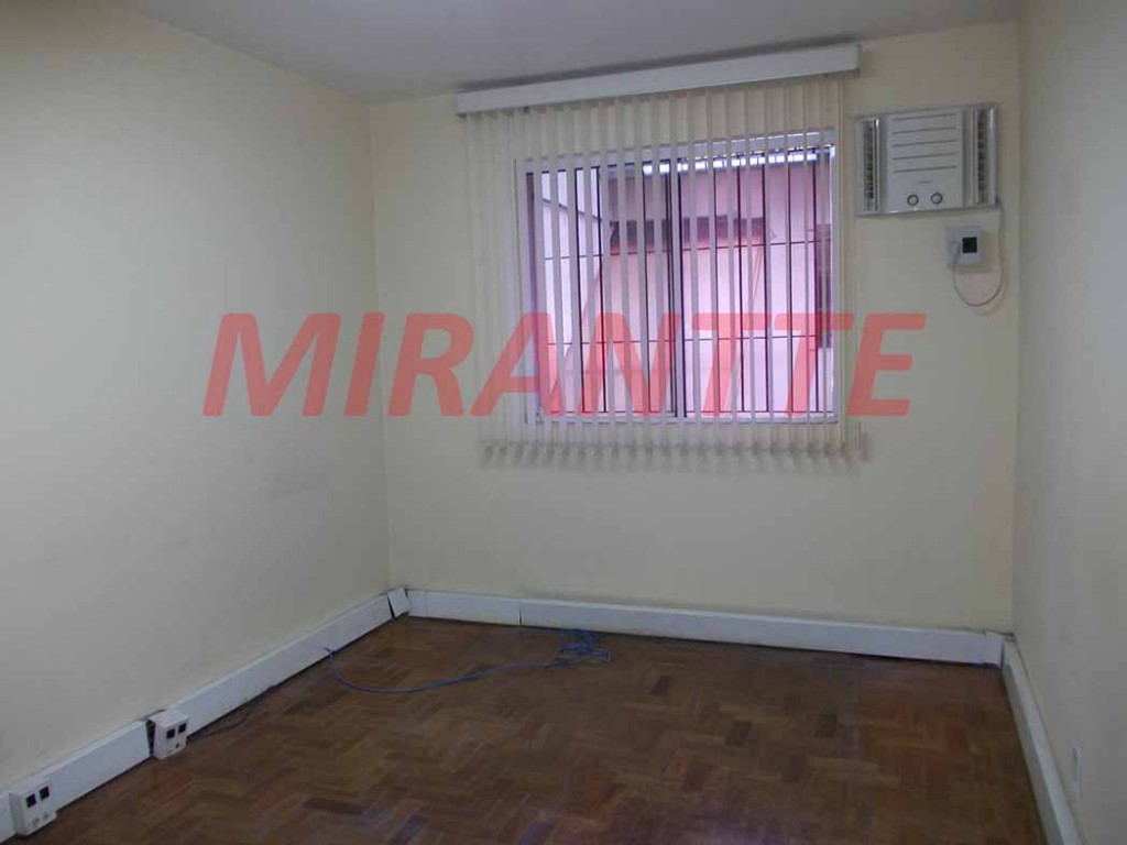 Sobrado de 140m² com 3 quartos em Santana