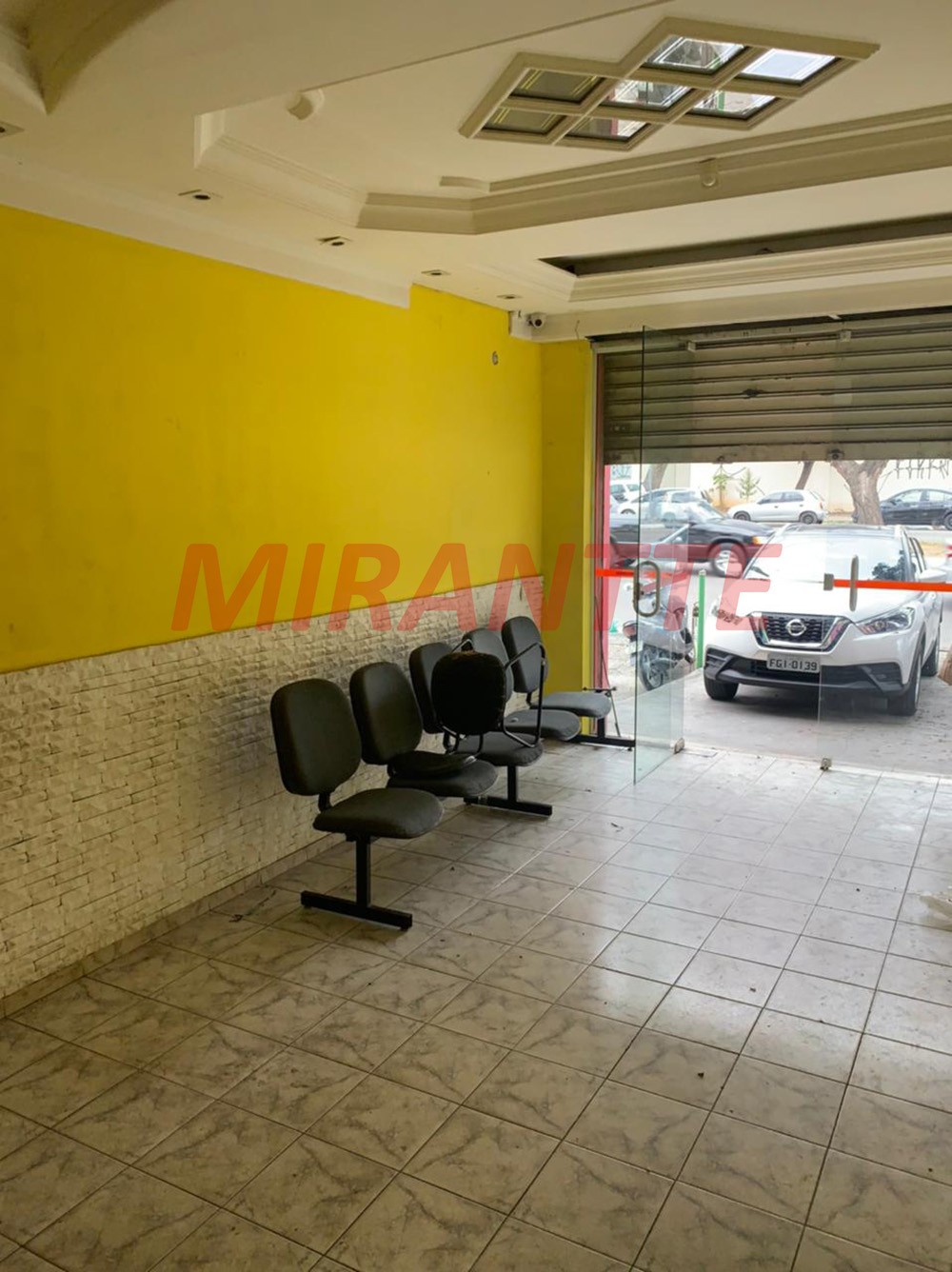 Comercial de 120m² em Santana