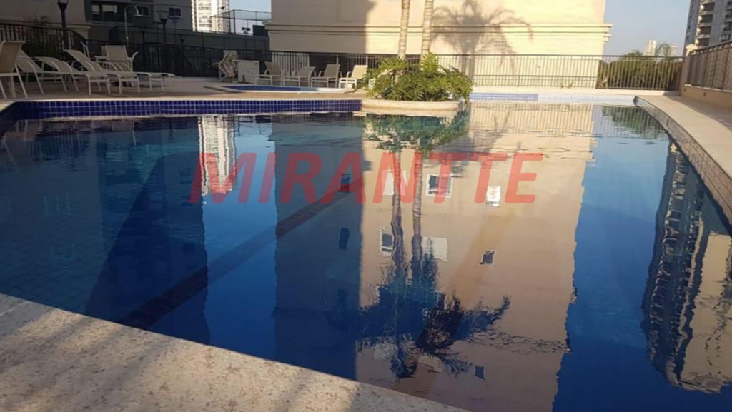 Apartamento com 3 quartos em Alphaville