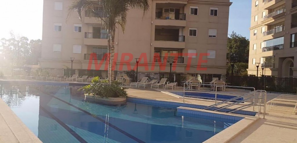 Apartamento com 3 quartos em Alphaville