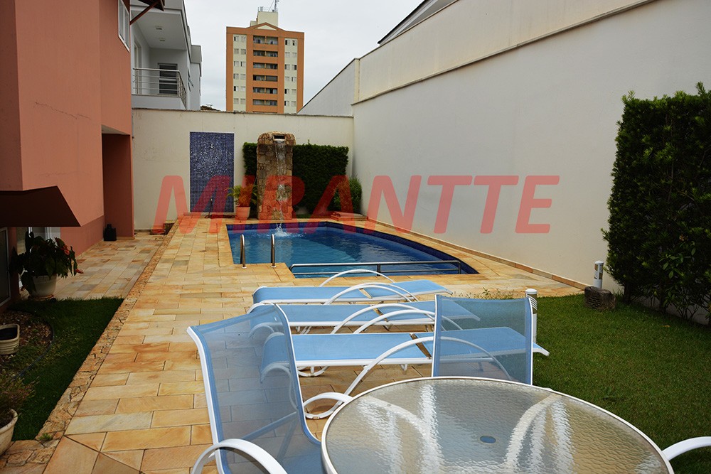Cond. fechado de 465m² com 4 quartos em Consolação