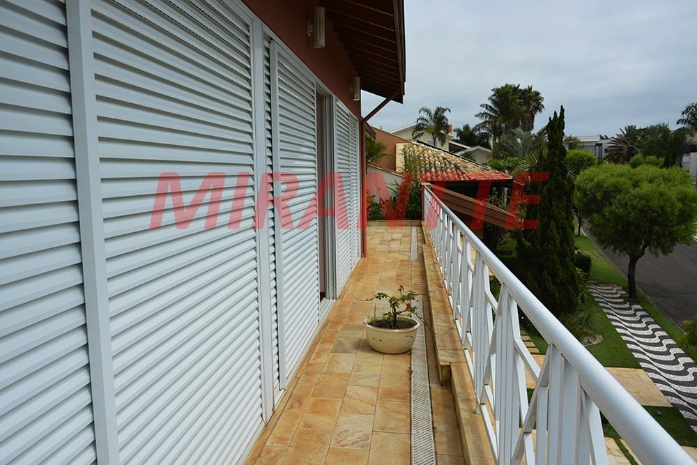 Cond. fechado de 465m² com 4 quartos em Consolação