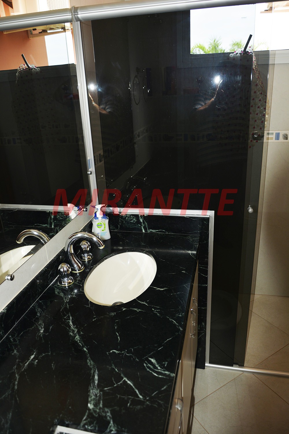 Cond. fechado de 465m² com 4 quartos em Consolação