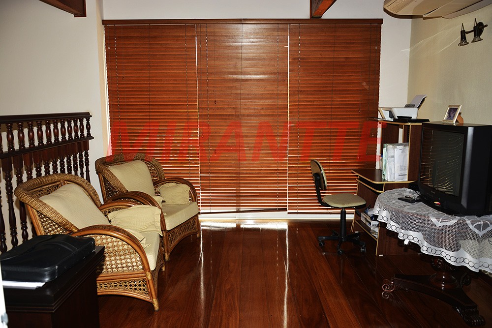 Cond. fechado de 465m² com 4 quartos em Consolação