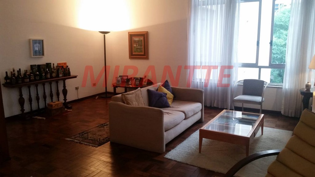 Apartamento de 110m² com 3 quartos em Paraíso