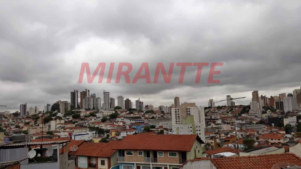 Sobrado de 190m² com 3 quartos em Vila Aurora