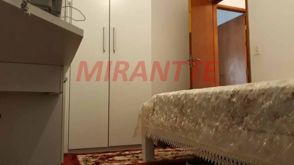 Sobrado de 190m² com 3 quartos em Vila Aurora