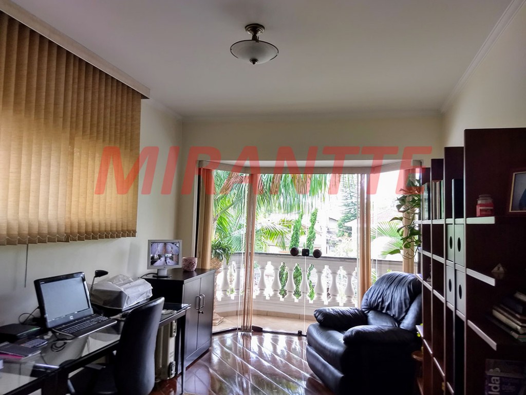 Sobrado de 450m² com 4 quartos em Palmas Do Tremembé