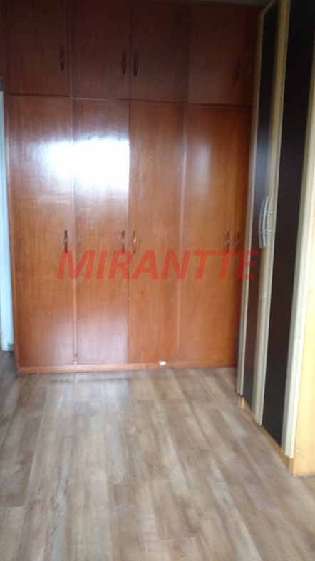 Sobrado de 165m² com 3 quartos em Água Fria