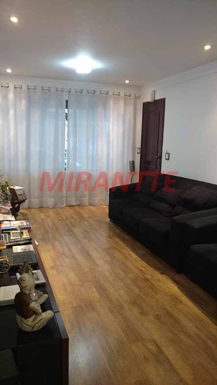 Sobrado de 165m² com 3 quartos em Água Fria