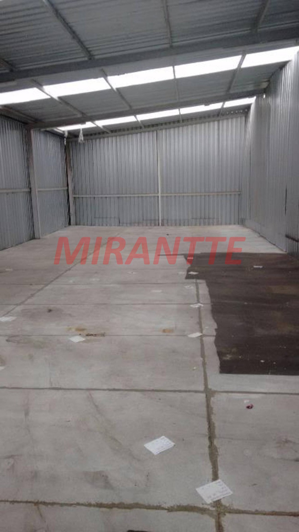 Galpao em Cambuci