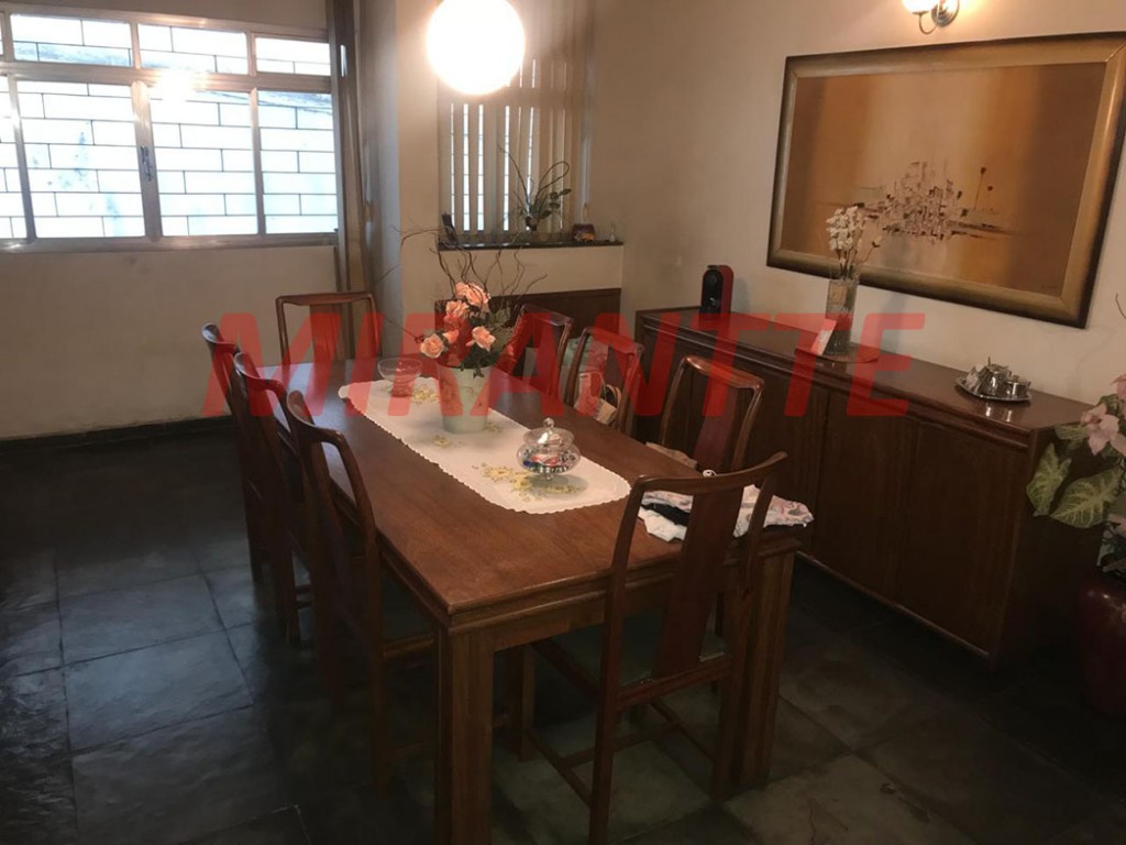 Casa terrea de 470m² com 3 quartos em Tremembe