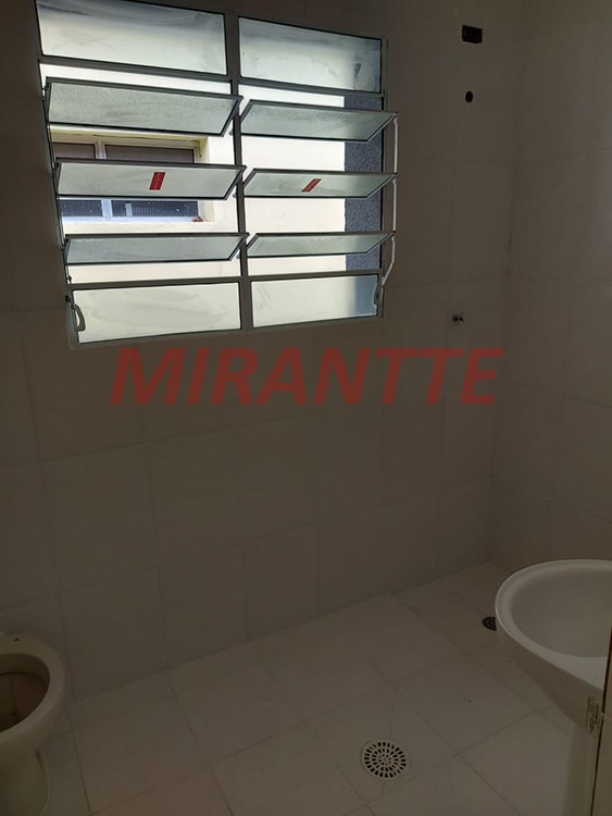 Sobrado de 192m² com 3 quartos em Santana