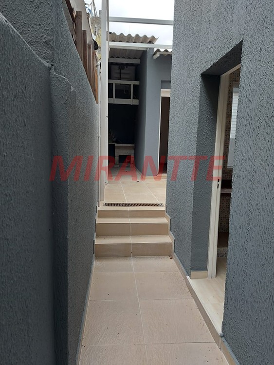 Sobrado de 192m² com 3 quartos em Santana