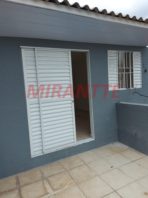 Sobrado de 192m² com 3 quartos em Santana
