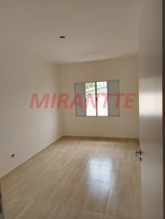 Sobrado de 192m² com 3 quartos em Santana
