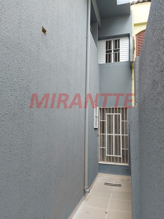 Sobrado de 192m² com 3 quartos em Santana