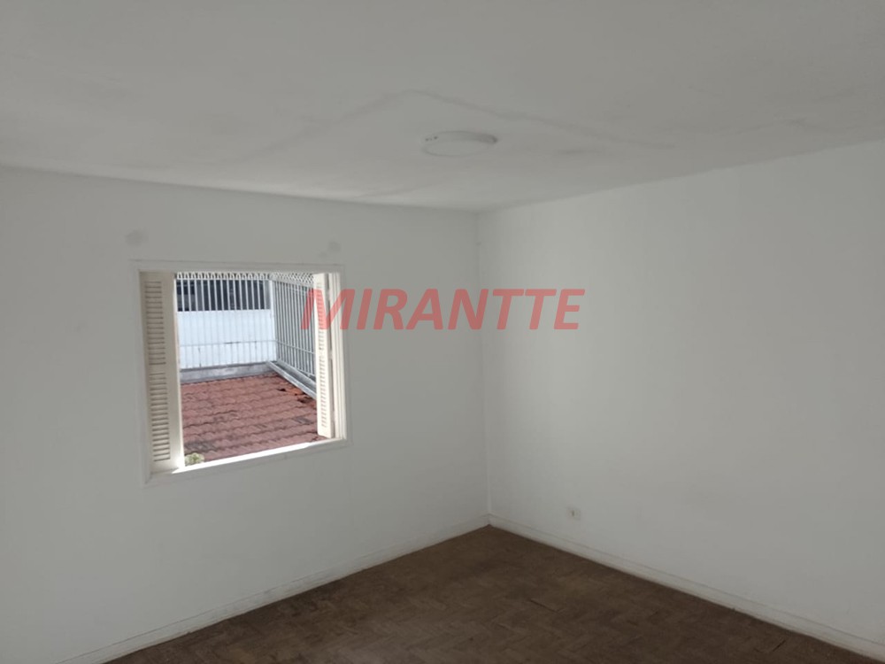 Sobrado de 196m² com 3 quartos em Santana
