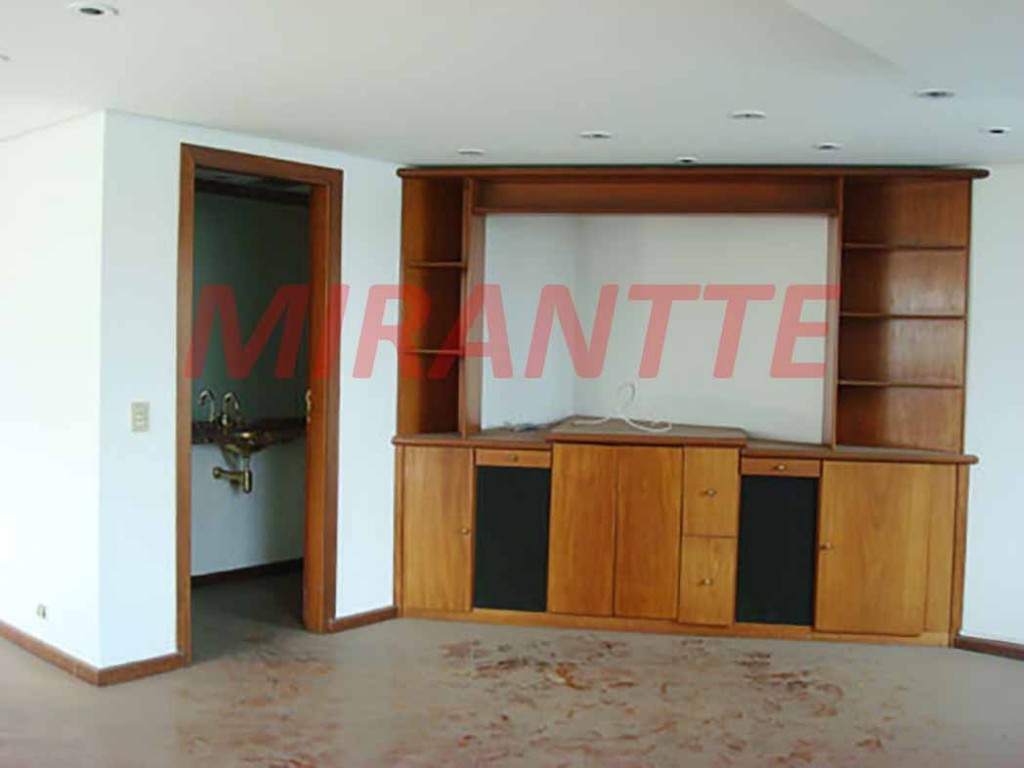 Cobertura duplex de 384m² com 3 quartos em Santana