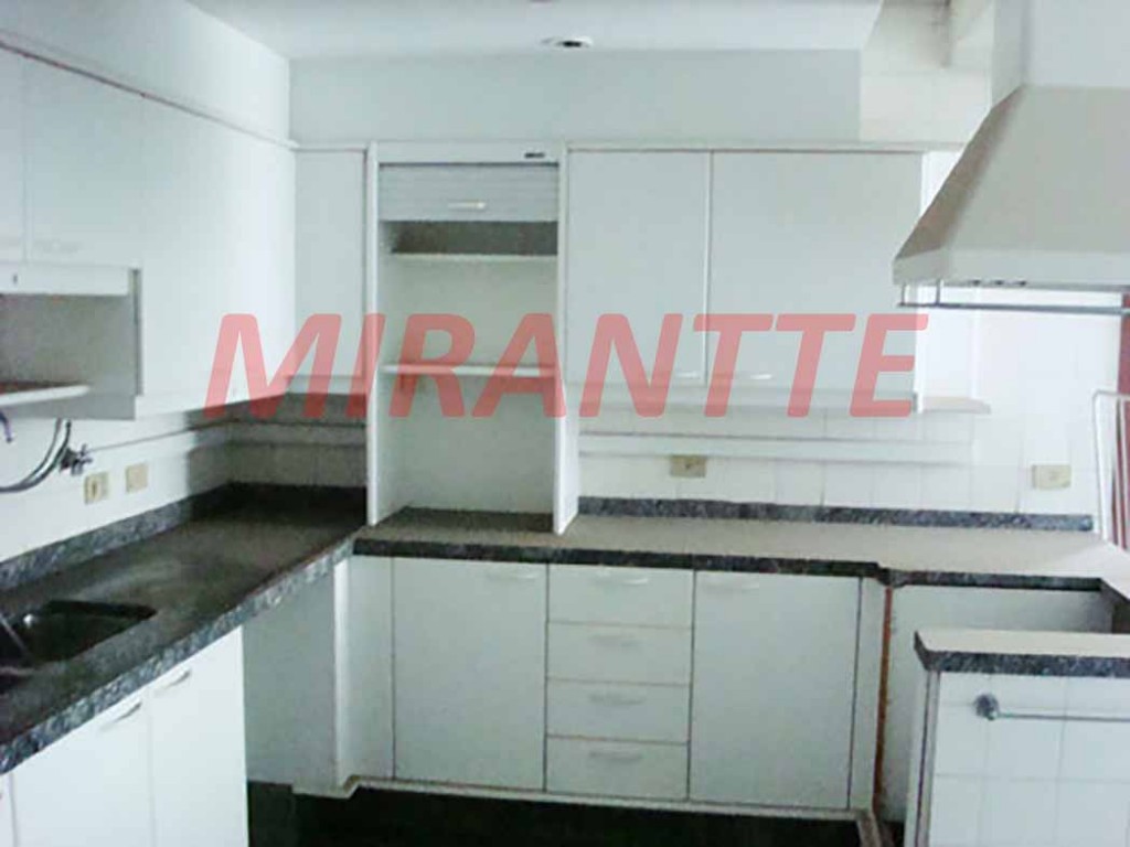 Cobertura duplex de 384m² com 3 quartos em Santana