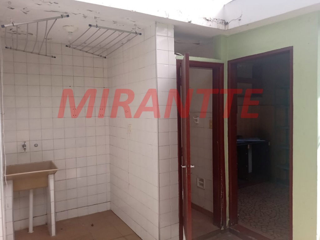 Sobrado de 216m² com 3 quartos em Tremembe