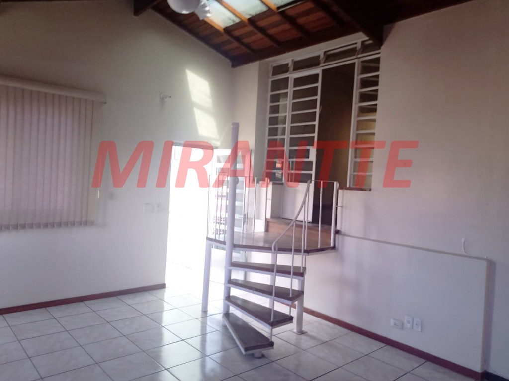Sobrado de 216m² com 3 quartos em Tremembe