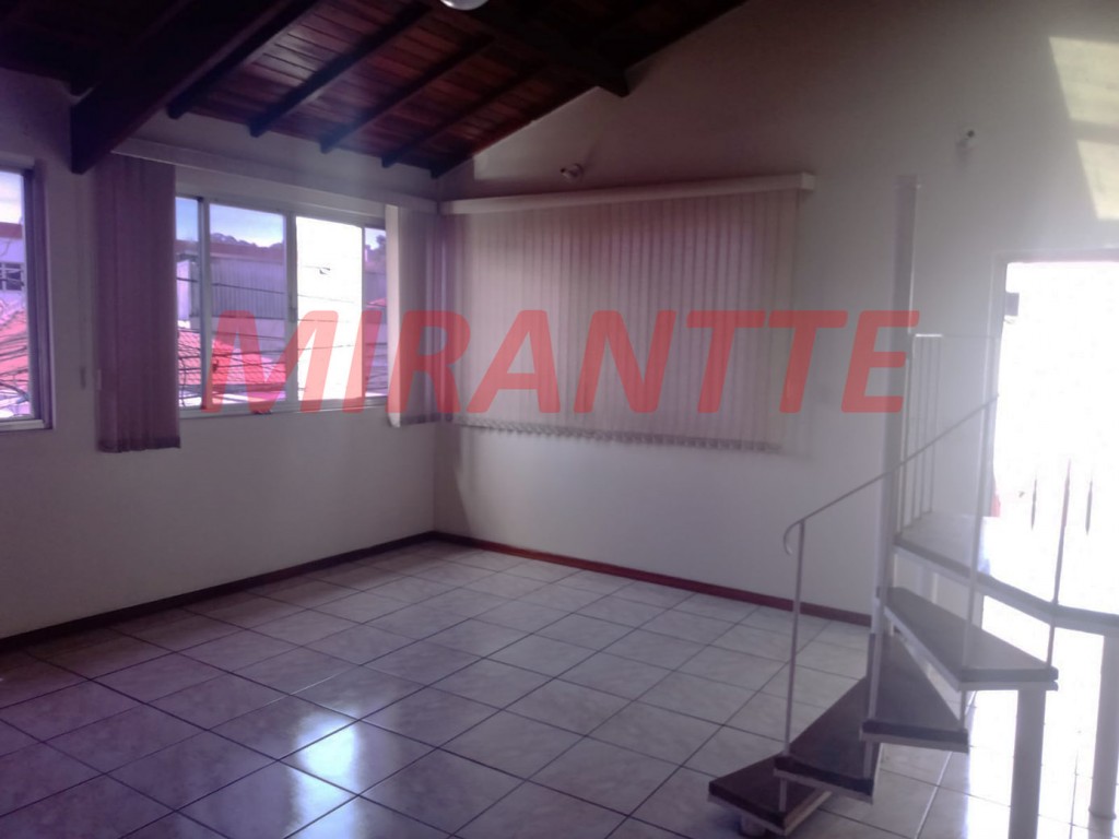 Sobrado de 216m² com 3 quartos em Tremembe