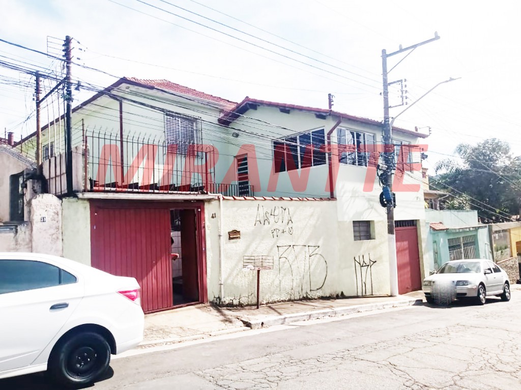 Sobrado de 216m² com 3 quartos em Tremembe