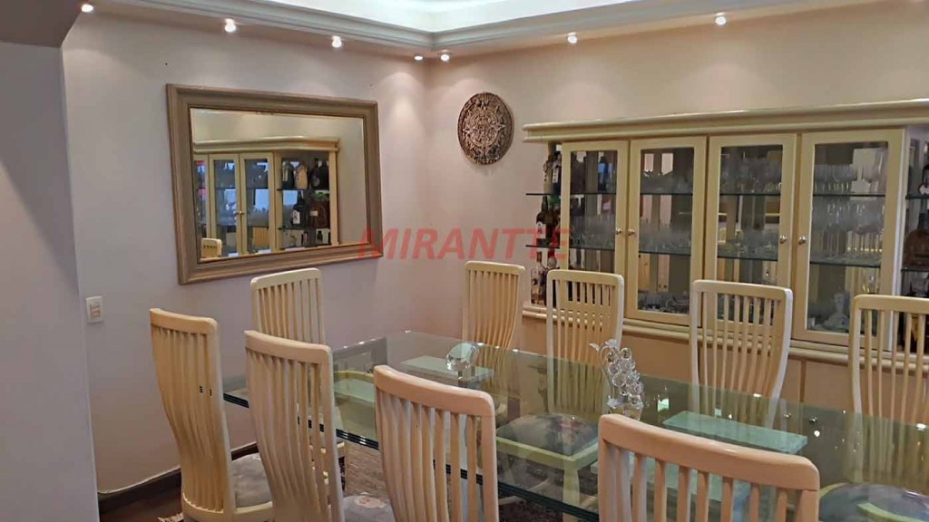 Cobertura de 340m² com 4 quartos em Santana
