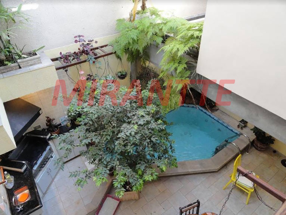 Sobrado de 200m² com 3 quartos em Brooklin