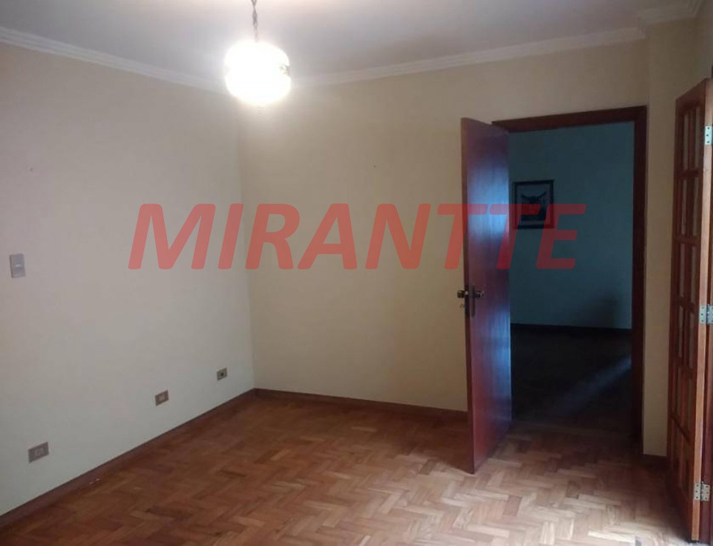 Sobrado de 200m² com 3 quartos em Brooklin