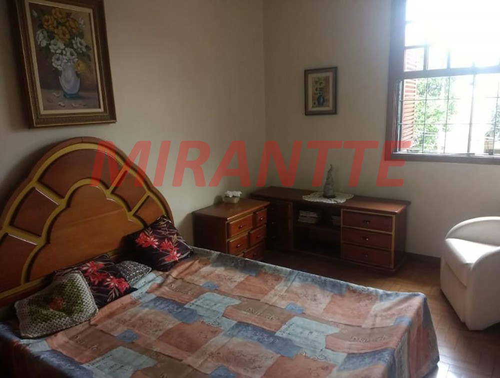 Sobrado de 200m² com 3 quartos em Brooklin