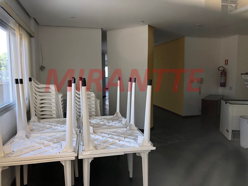 Apartamento com 3 quartos em Mandaqui