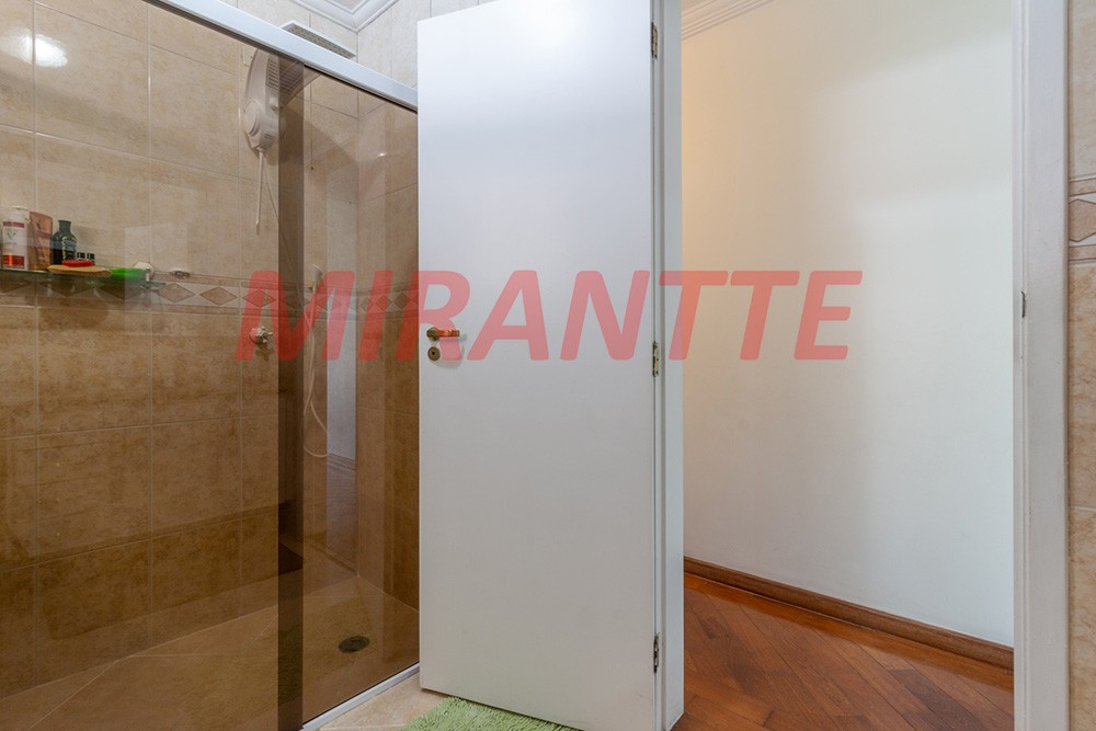 Sobrado de 250m² com 3 quartos em Parada Inglesa