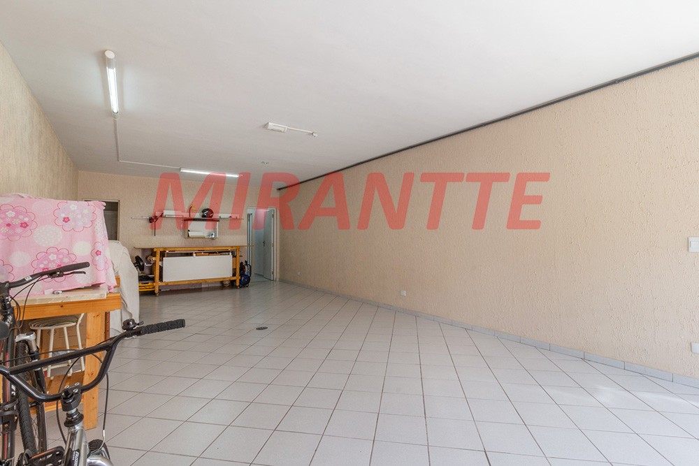 Sobrado de 250m² com 3 quartos em Parada Inglesa