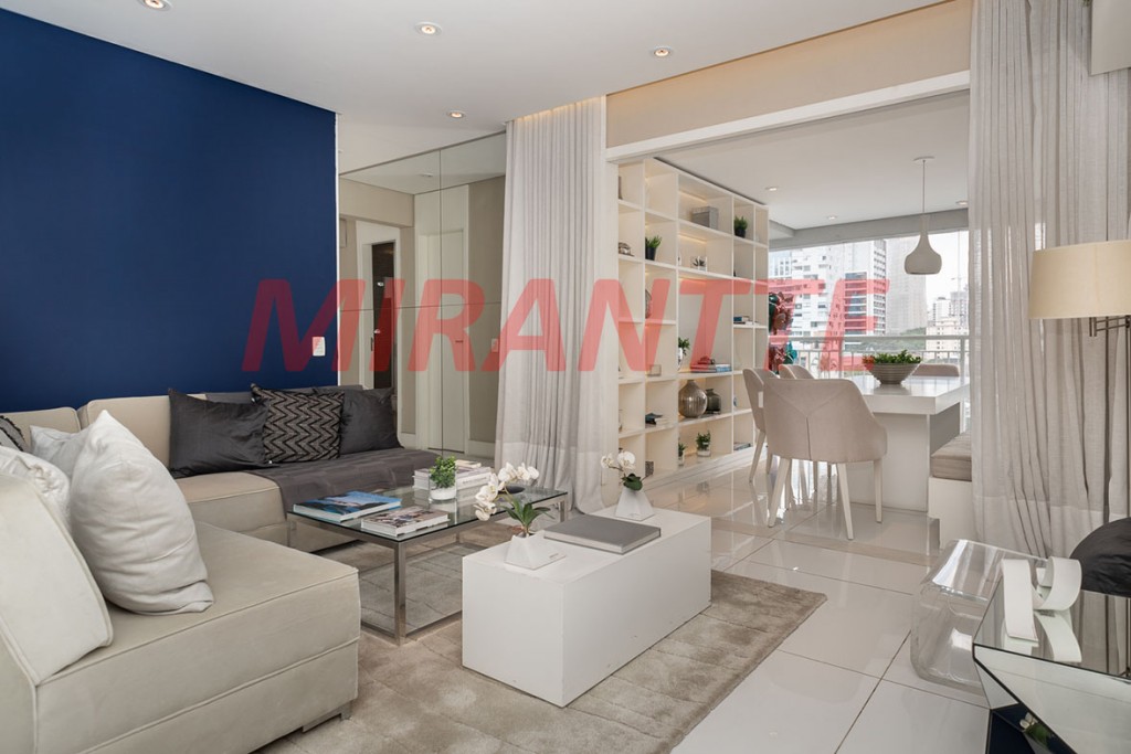 Apartamento de 261m² com 3 quartos em Itaim Bibi