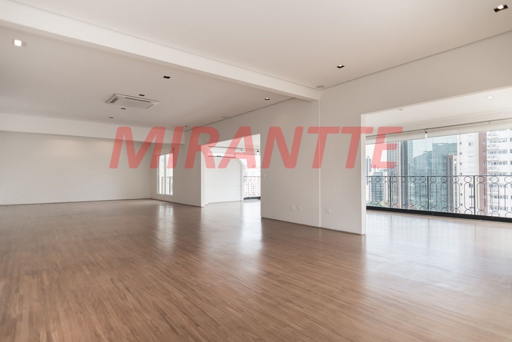 Apartamento de 276m² com 2 quartos em Vila Nova Conceição