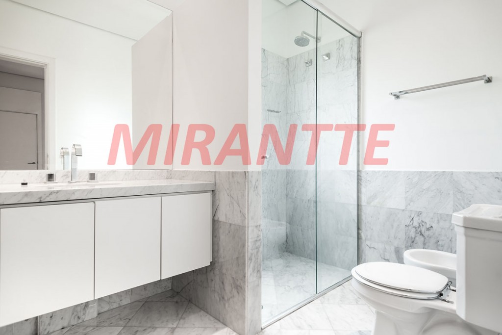 Apartamento de 276m² com 2 quartos em Vila Nova Conceição