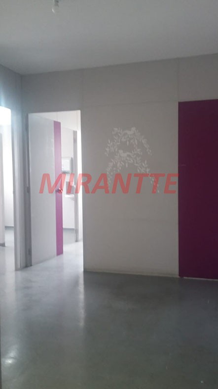 Comercial de 57m² em Santana