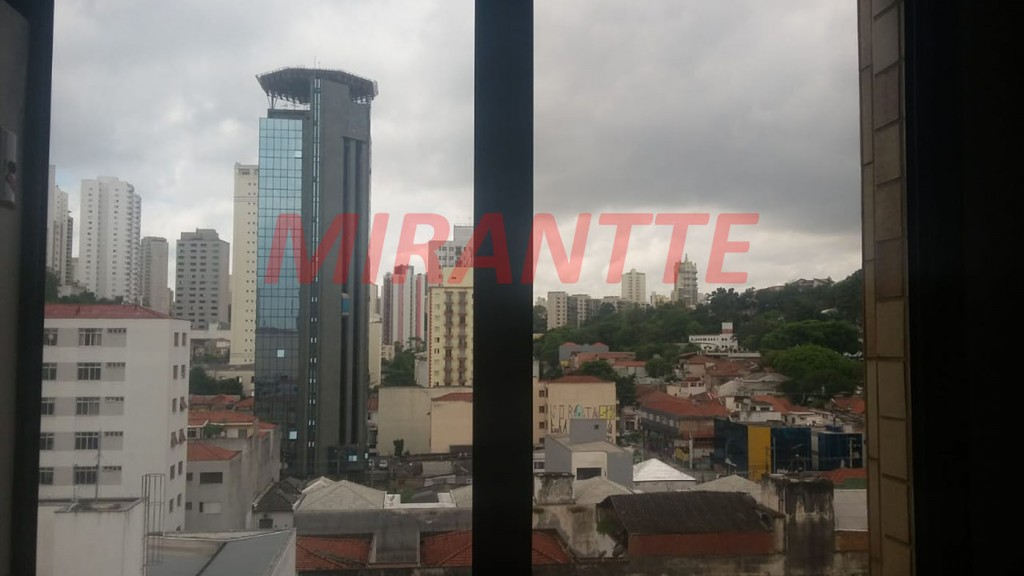 Comercial de 57m² em Santana