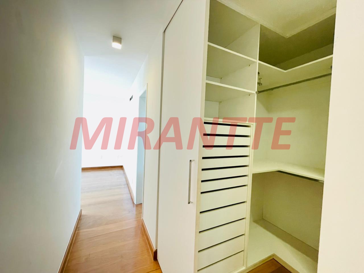 Apartamento de 215m² com 3 quartos em Perdizes