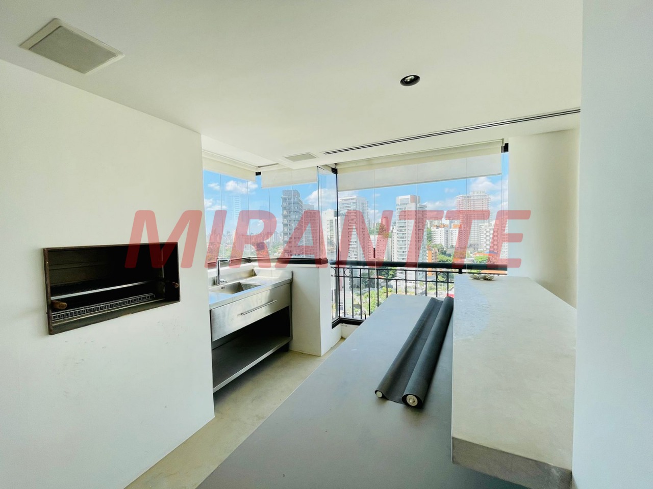 Apartamento de 215m² com 3 quartos em Perdizes