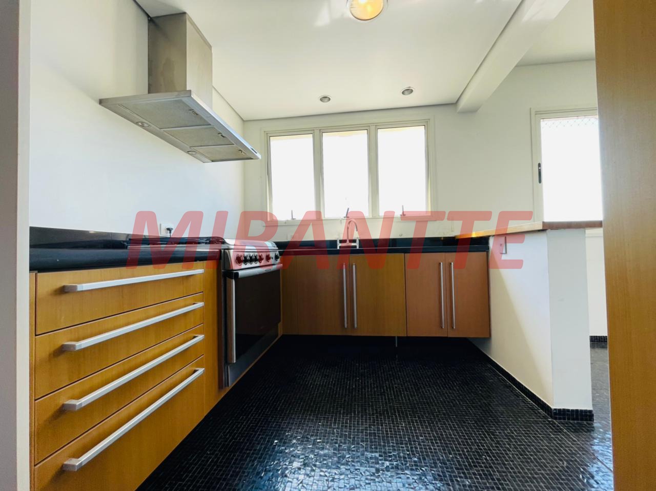 Apartamento de 215m² com 3 quartos em Perdizes