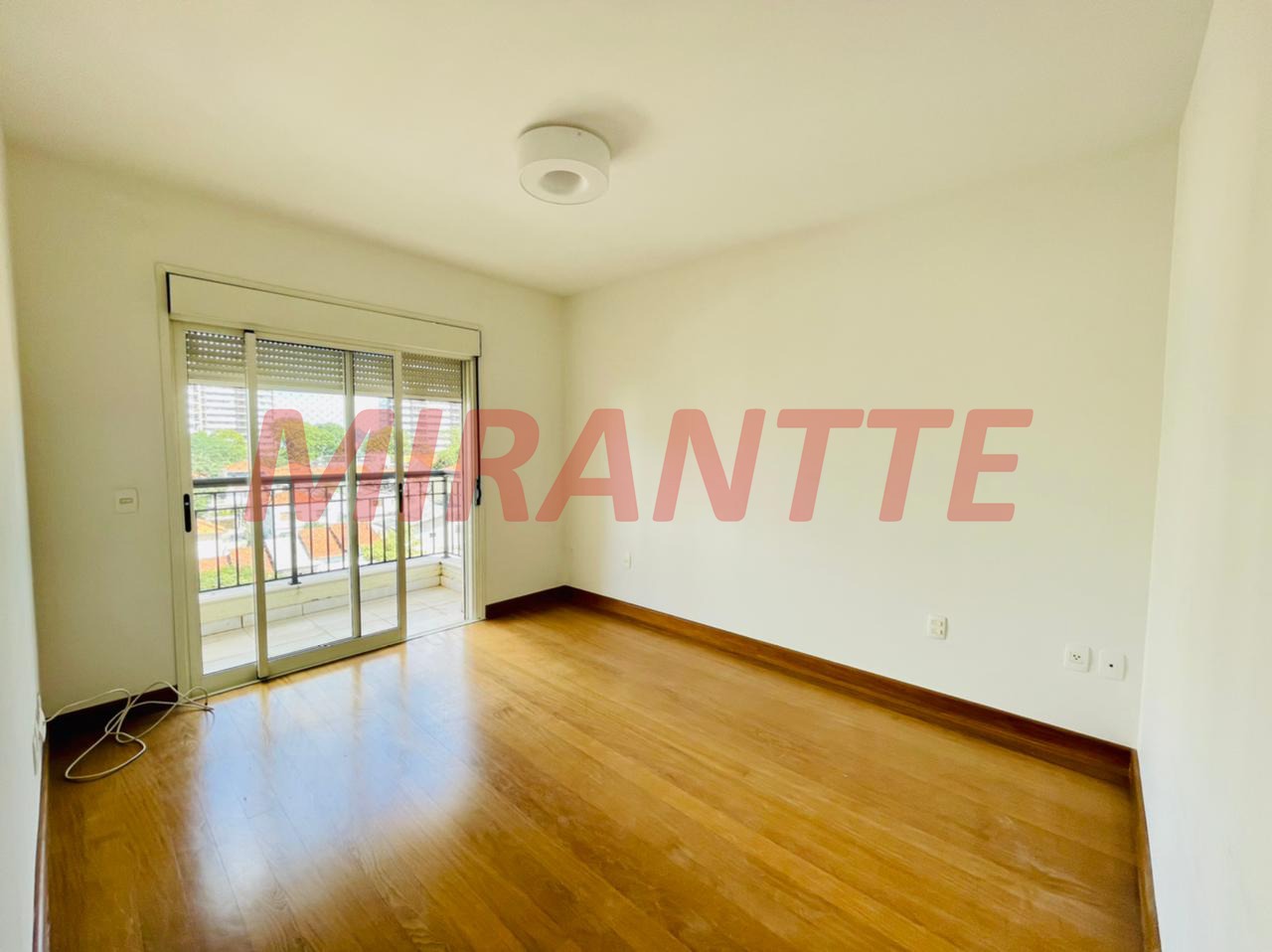 Apartamento de 215m² com 3 quartos em Perdizes